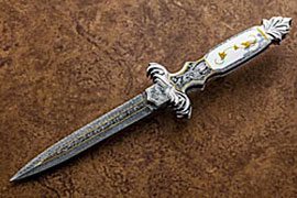 Shaun and Sharla Hansen custom knife